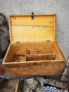 coffre et malle a louer pour déco mariage